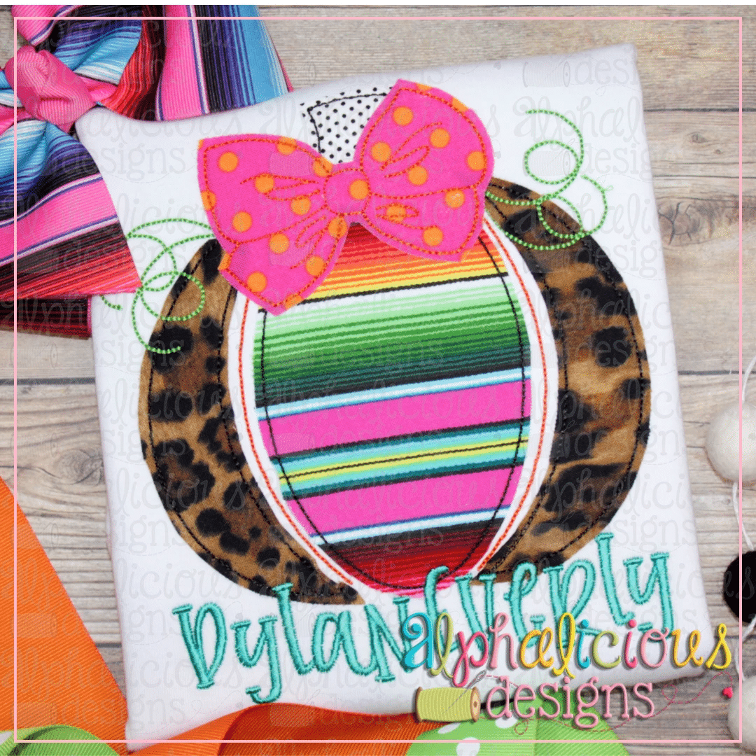 Split Pumpkin with Bow-Triple Bean