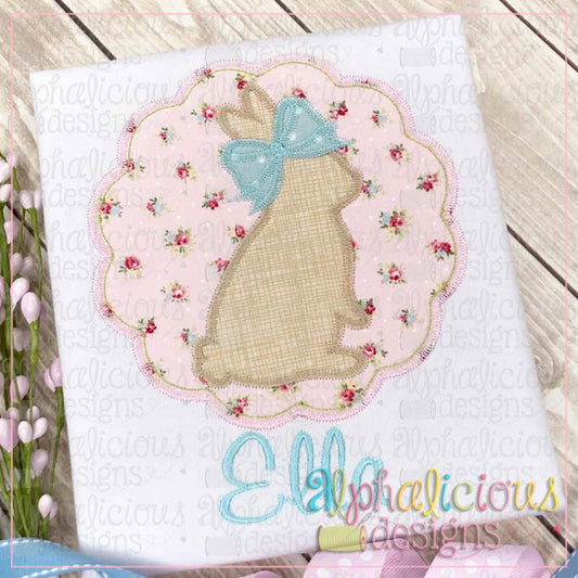 Bunny In Scallop Circle Frame-ZigZag