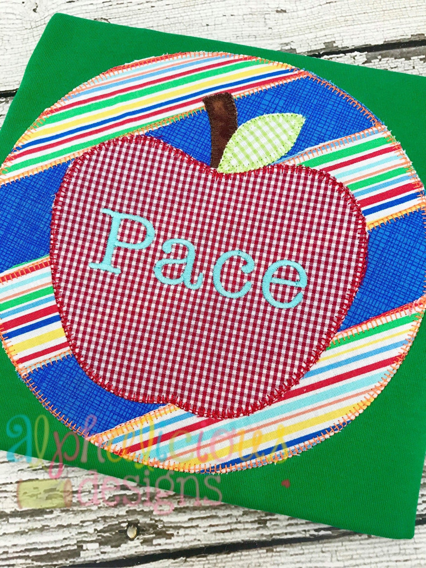 Patchwork Frame With Apple-Blanket