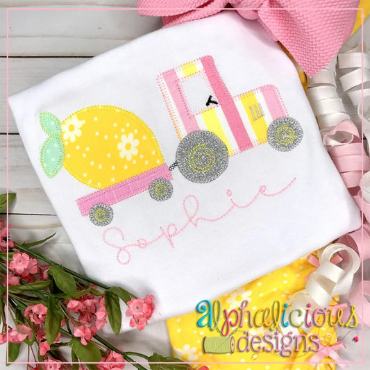 Tractor with Lemon-Blanket
