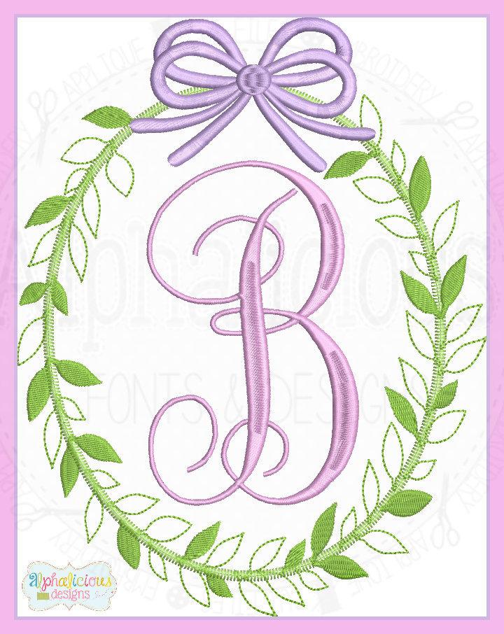 Classic Heirloom Vintage Boxwood Monogram Wreath