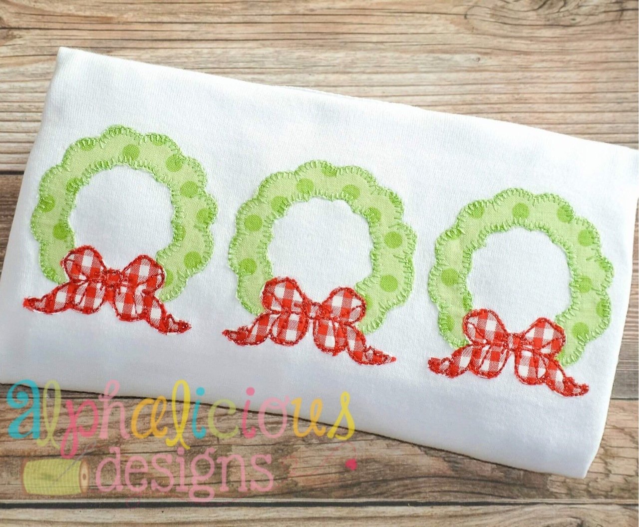 Holiday Cheer Wreath Three In A Row- Applique-Blanket
