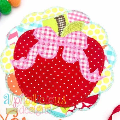 Patchwork Scallop Frame with Apple with Bow-ZigZag